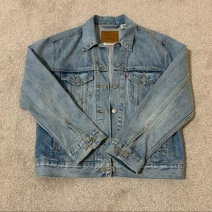 Levi's Ex-bf trucker jacket